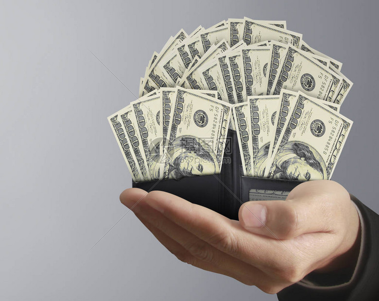 美国JD就业报告：亚裔毕业生进入私人执业领域就业率最高，起薪中位数17万美元