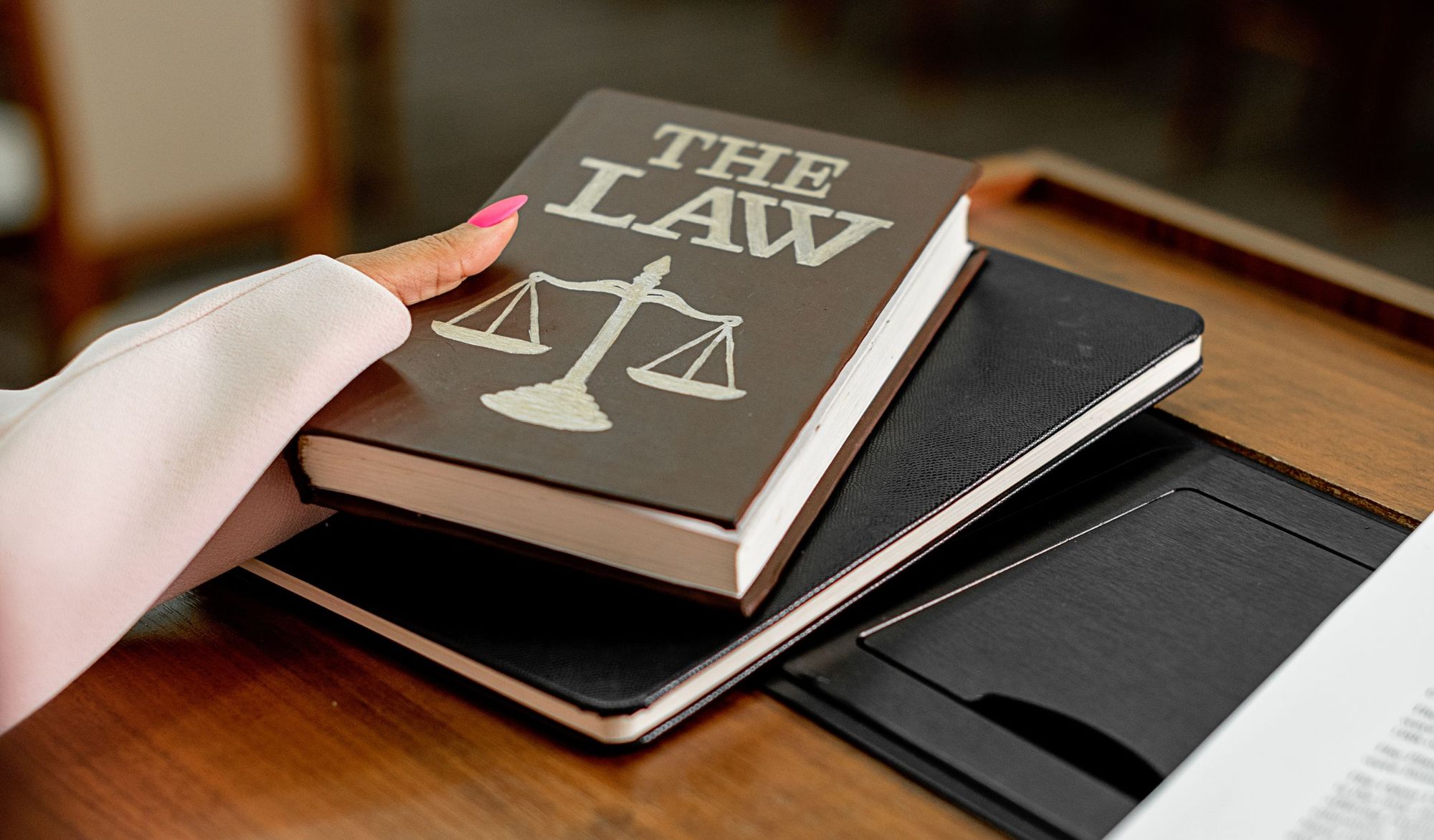 10月分数显示，取消LG后，LSAT考试变难，陆本和海本中国国际学生分数下滑3分左右